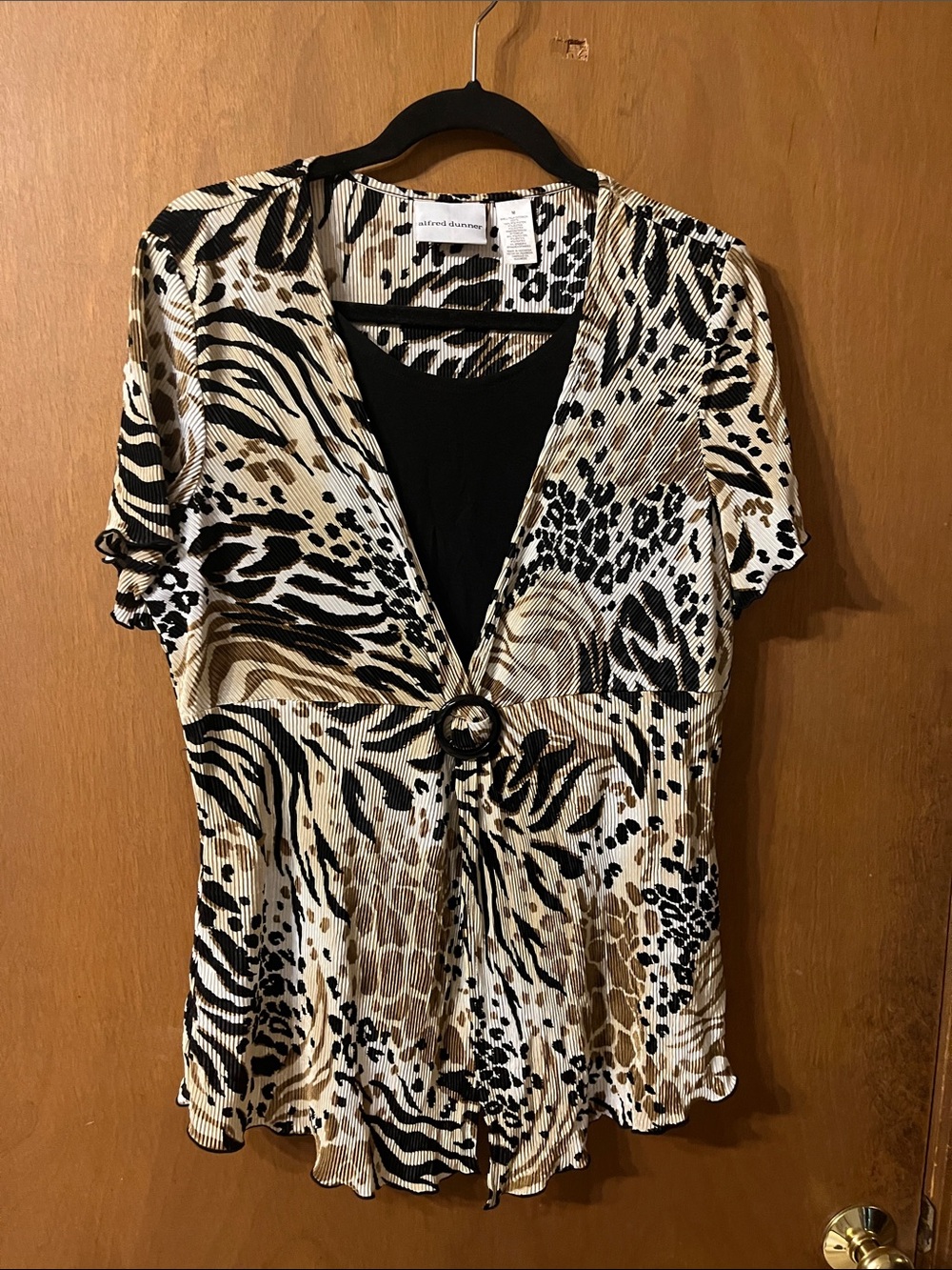 Alfred Dunmer Animal Print Short Sleeve Top